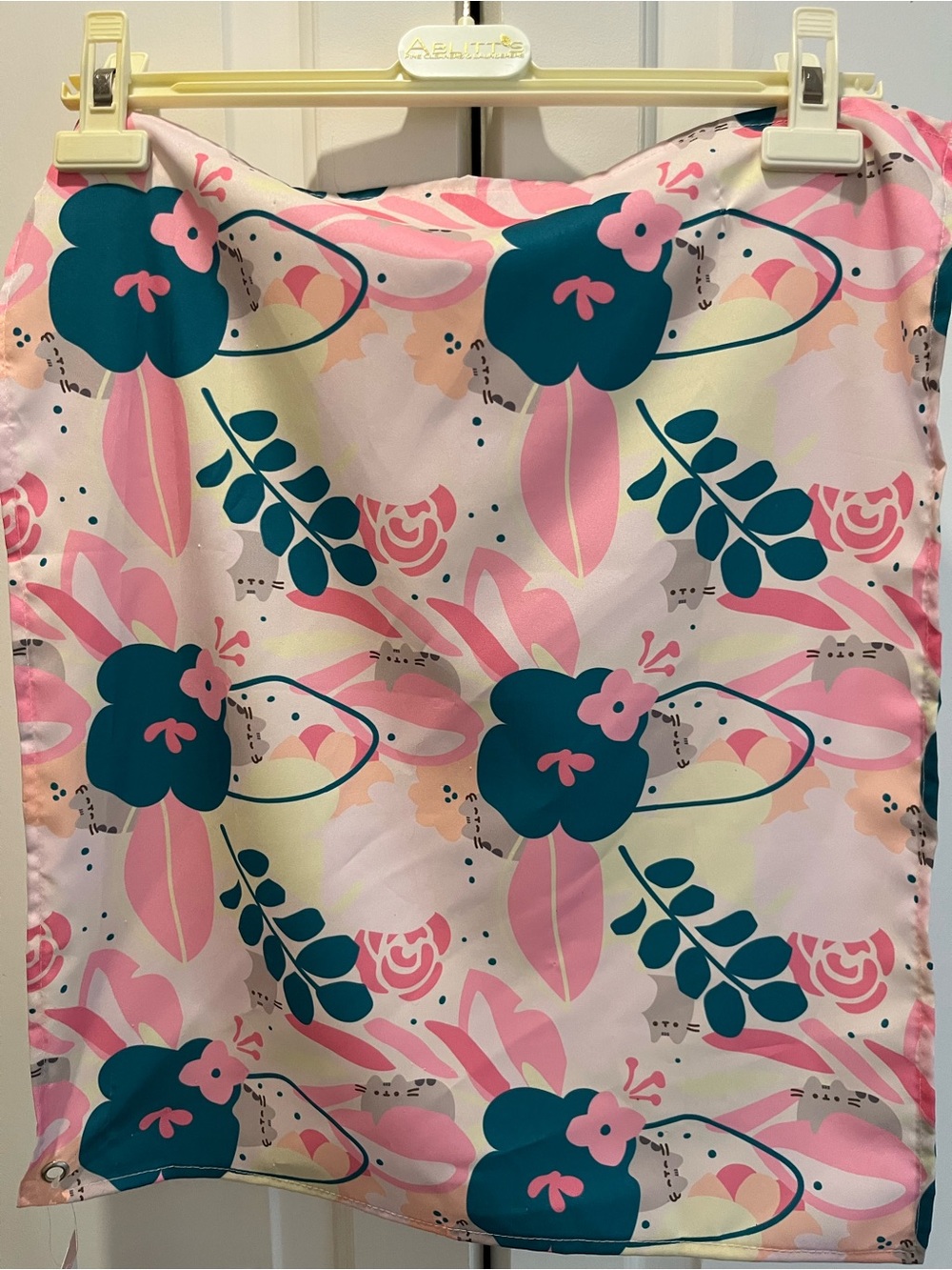 Pusheen Mini Wall Tapestry - Pink & Teal Floral